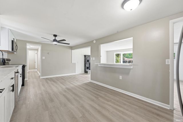 18111 Faylor Drive, Huntertown, IN 46748