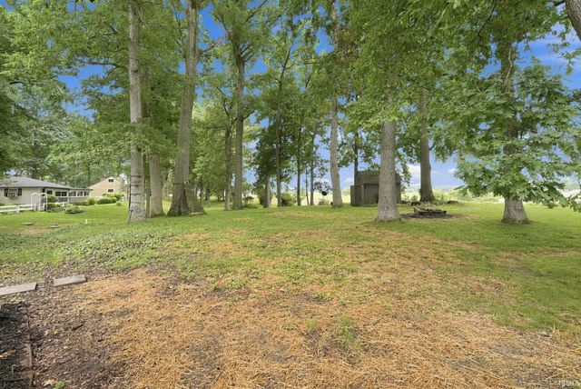 18111 Faylor Drive, Huntertown, IN 46748