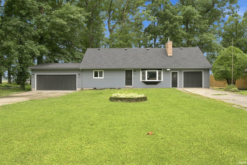 18111 Faylor Drive, Huntertown, IN 46748