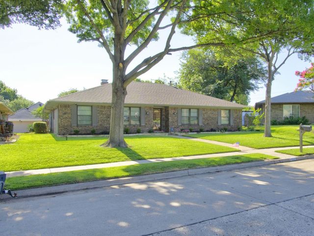 2460 Winterstone Drive, Plano, TX 75023