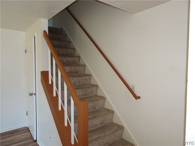 133 - 135 Tuller Road 133, Cicero, NY 13212