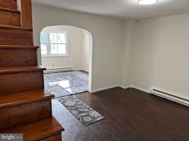 16 SPRUCE ST, Branchdale, PA 17923