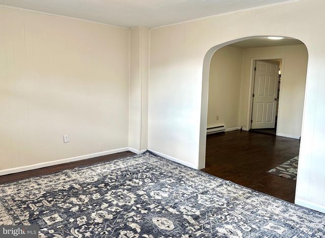 16 SPRUCE ST, Branchdale, PA 17923