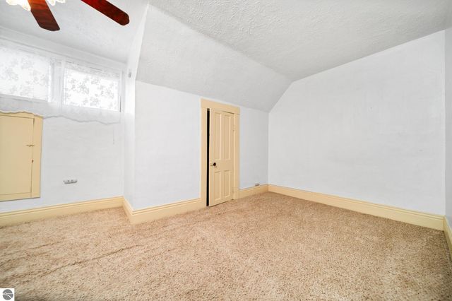 1663 County Road 633, Grawn, MI 49637