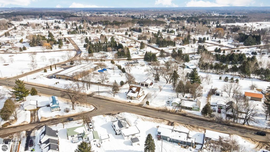 Image 45 of property listing at 1663 County Road 633, Grawn, MI 49637