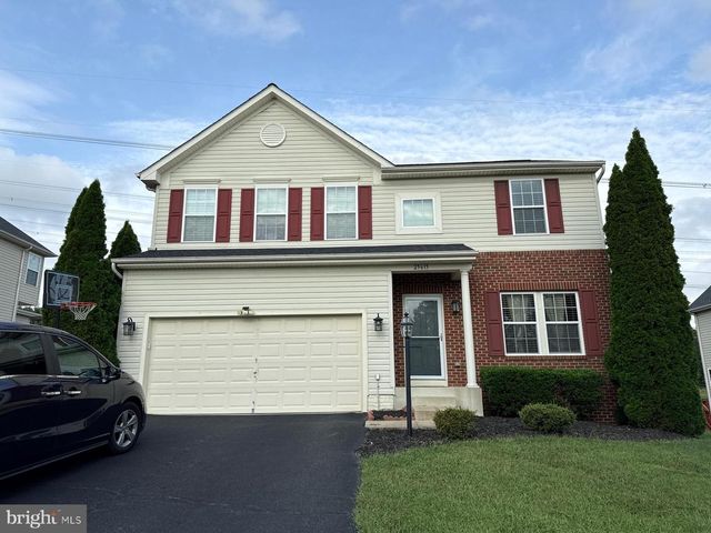 25615 LAUGHTER DR, Aldie, VA 20105