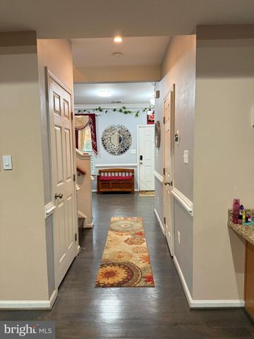 25615 LAUGHTER DR, Aldie, VA 20105