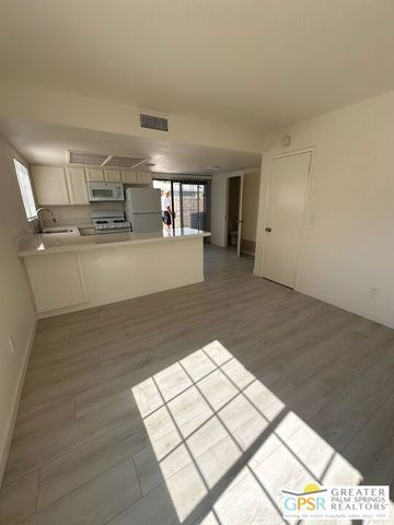 32389 Whispering Palms Trail, Cathedral City, CA 92234