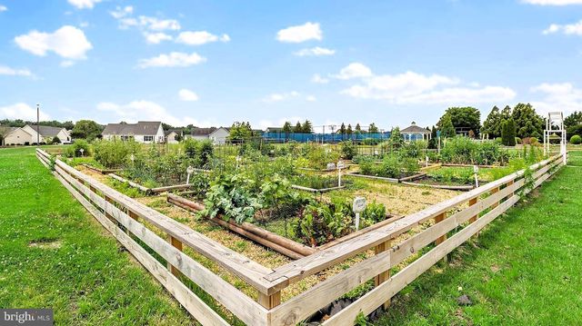 267 NOBLES POND XING, Dover, DE 19904