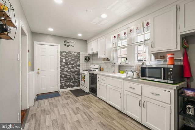 1313 FRIENDSHIP ST, Philadelphia, PA 19111