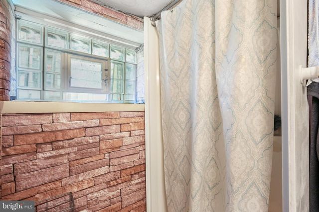 1313 FRIENDSHIP ST, Philadelphia, PA 19111