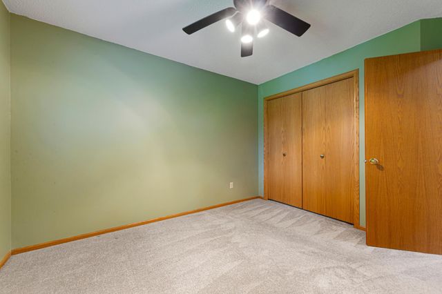 1820 Park Ridge Drive, Chaska, MN 55318