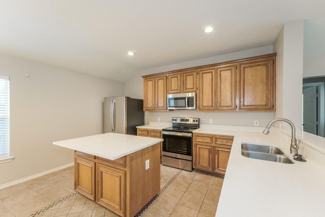 3830 Lake Ballinger Lane, Richmond, TX 77406