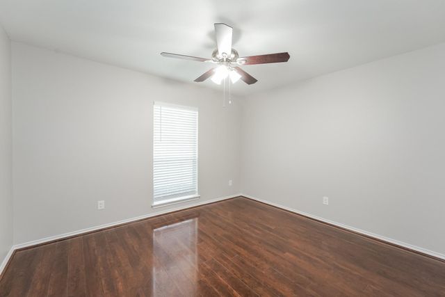 3830 Lake Ballinger Lane, Richmond, TX 77406