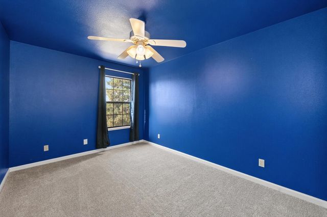 571 W Pat Drive, Clovis, CA 93612