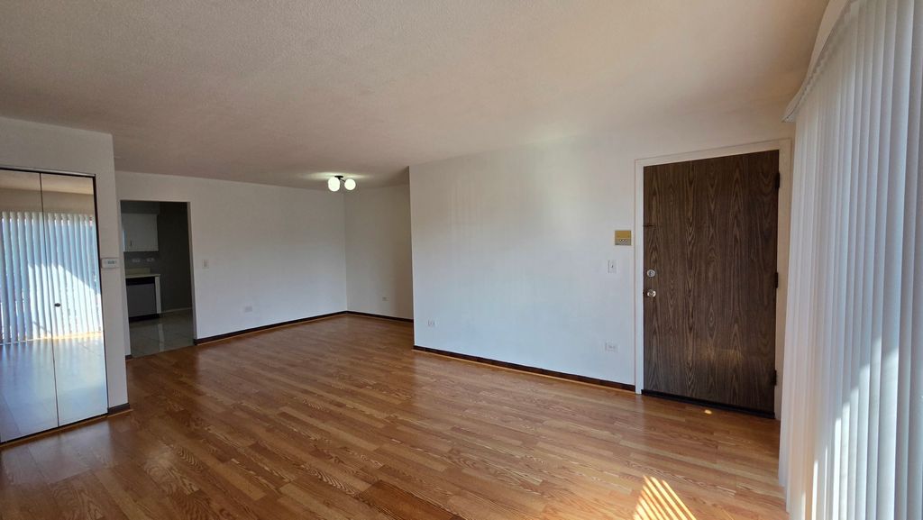 718 Cobblestone Circle C, Glenview, IL 60025 — photo 5