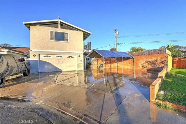 8297 E Carburton, Long Beach, CA 90808