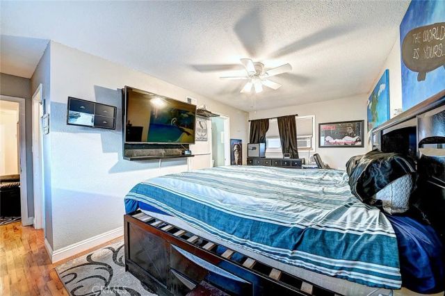 8297 E Carburton, Long Beach, CA 90808