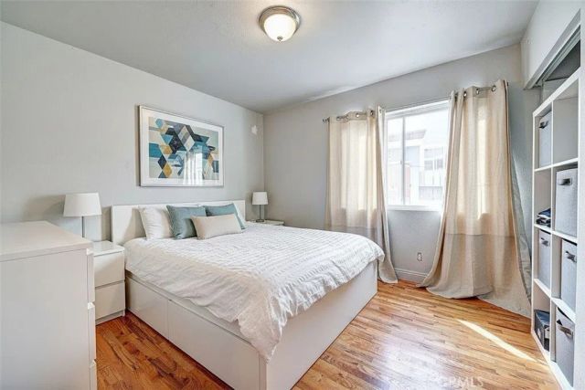 8297 E Carburton, Long Beach, CA 90808