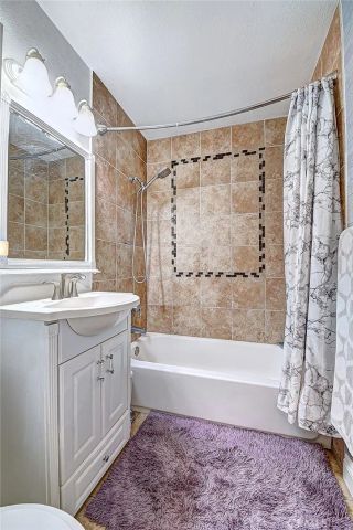 8297 E Carburton, Long Beach, CA 90808