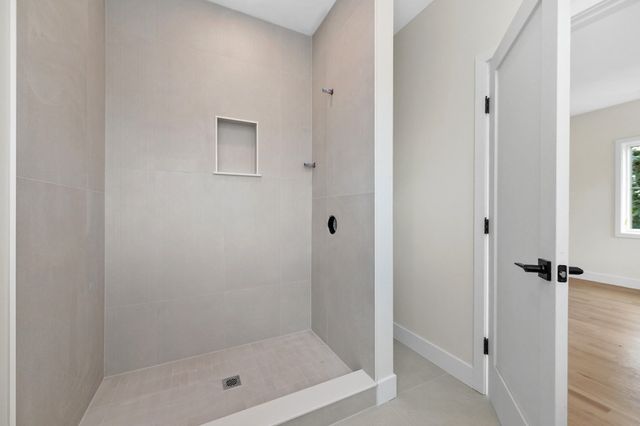 66 Orange Street 1, Waltham, MA 02453