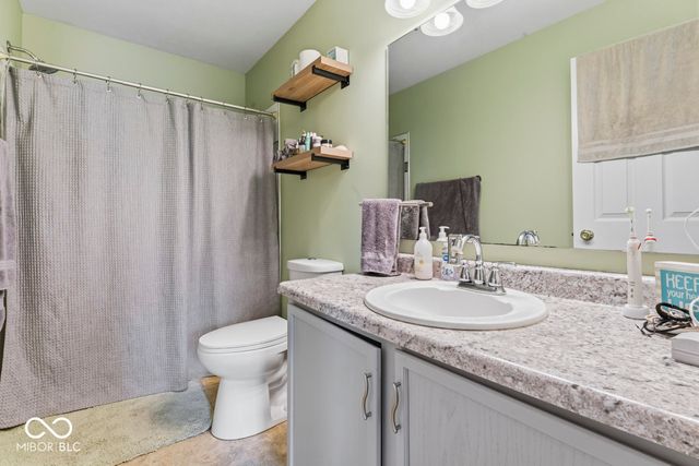 524 Carroll Drive 1704, Westfield, IN 46074