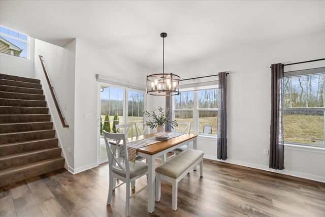 544 Wild Oak ROAD, Hartland, WI 53029