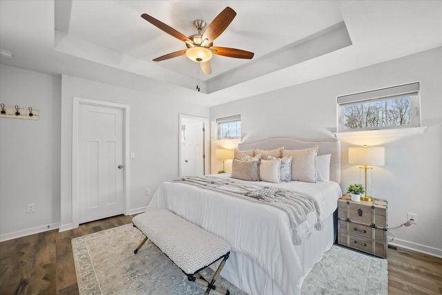 544 Wild Oak ROAD, Hartland, WI 53029