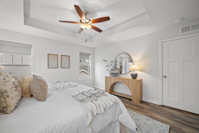 544 Wild Oak ROAD, Hartland, WI 53029