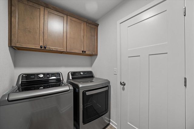 544 Wild Oak ROAD, Hartland, WI 53029