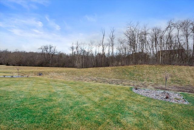 544 Wild Oak ROAD, Hartland, WI 53029