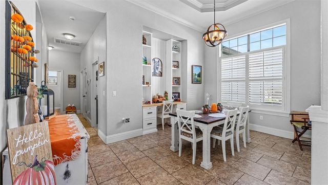 5074 SHORE SIDE DR, Lakeland, FL 33812