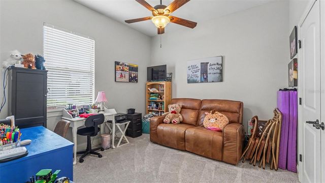 5074 SHORE SIDE DR, Lakeland, FL 33812