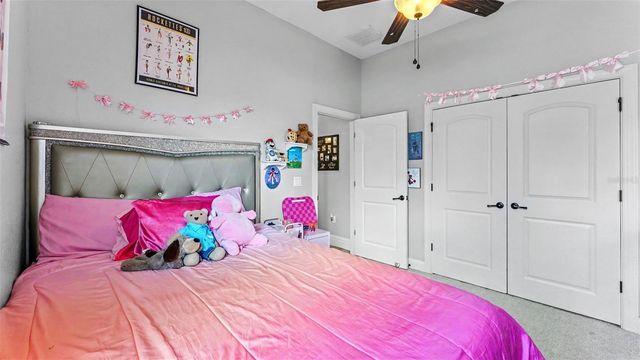 5074 SHORE SIDE DR, Lakeland, FL 33812