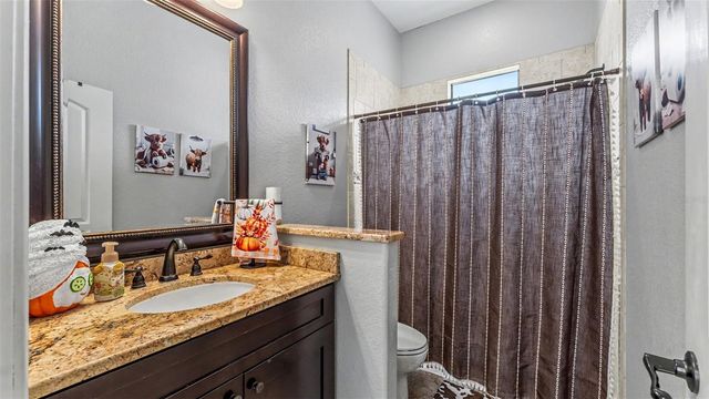5074 SHORE SIDE DR, Lakeland, FL 33812