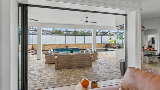 5074 SHORE SIDE DR, Lakeland, FL 33812