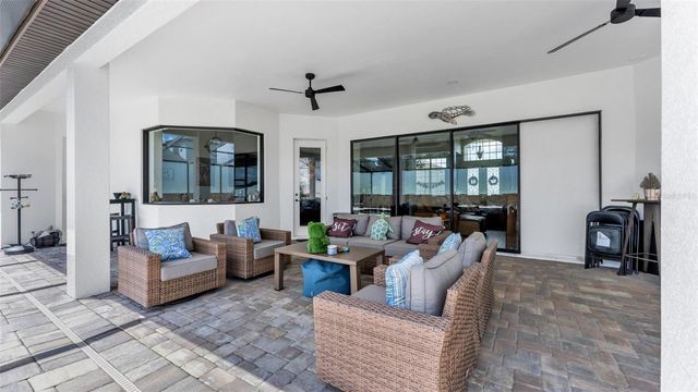 5074 SHORE SIDE DR, Lakeland, FL 33812