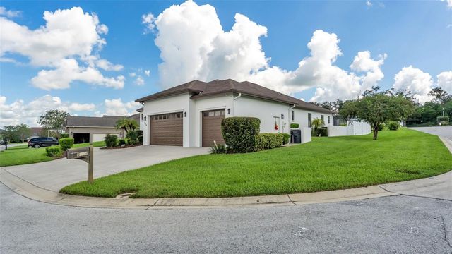 5074 SHORE SIDE DR, Lakeland, FL 33812