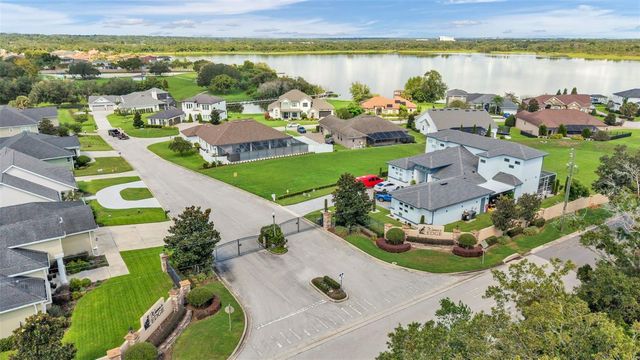 5074 SHORE SIDE DR, Lakeland, FL 33812