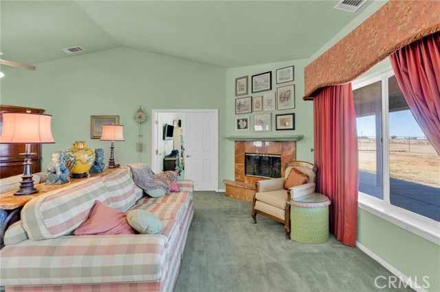 8828 Vincent Court, Oak Hills, CA 92344