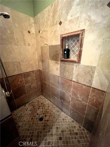 8828 Vincent Court, Oak Hills, CA 92344