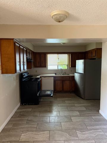 2905 Arkansas Avenue, Dickinson, TX 77539