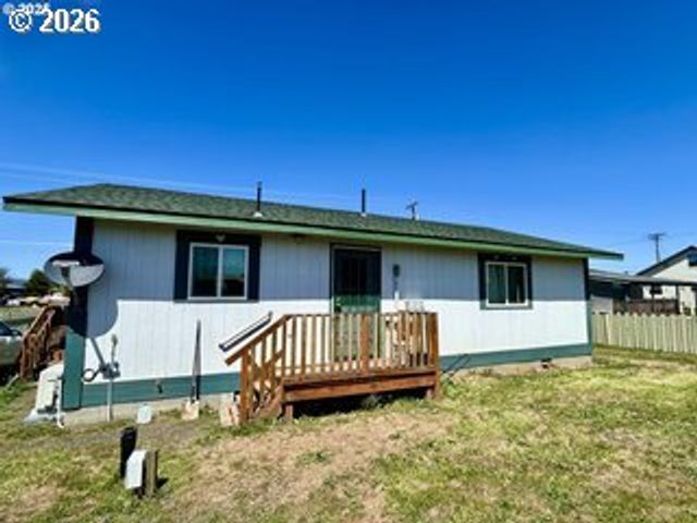 516 W RAILROAD Ave, Goldendale, WA 98620