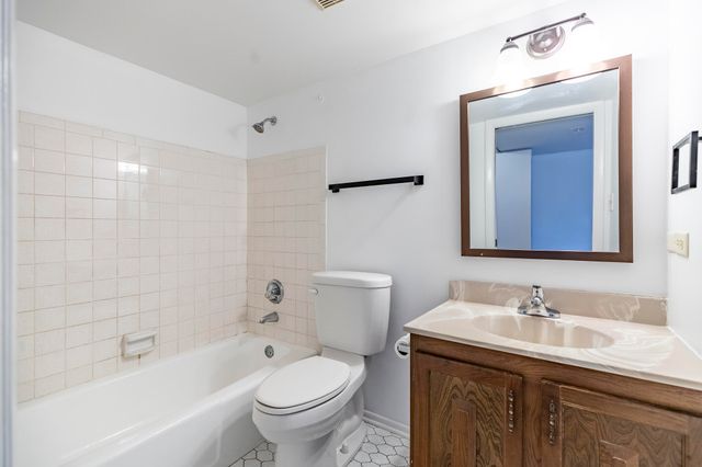 8750 Harrison Avenue 211, Munster, IN 46321