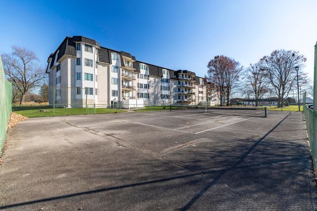 8750 Harrison Avenue 211, Munster, IN 46321