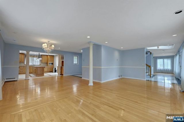 974 Bridge Street, Twp Of Washington, NJ 07676