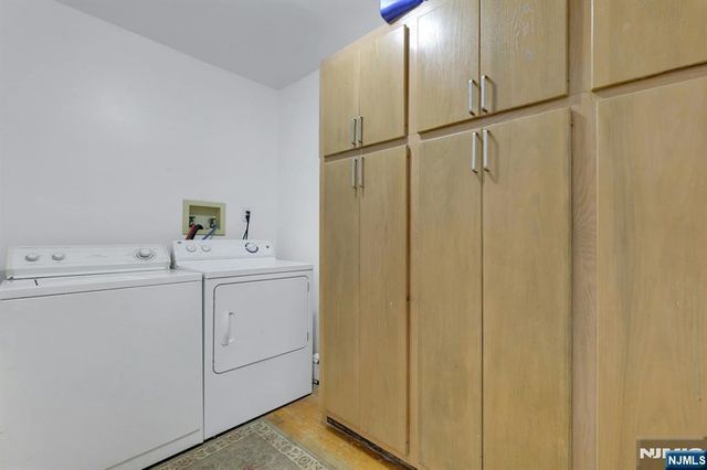 974 Bridge Street, Twp Of Washington, NJ 07676