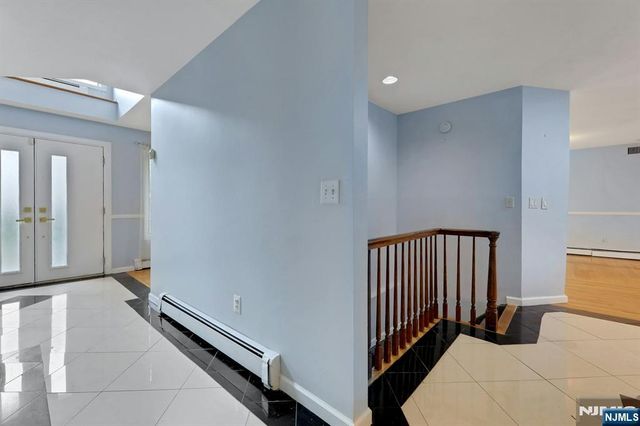 974 Bridge Street, Twp Of Washington, NJ 07676