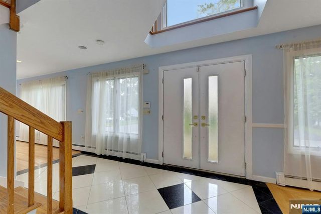 974 Bridge Street, Twp Of Washington, NJ 07676