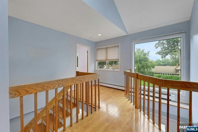 974 Bridge Street, Twp Of Washington, NJ 07676